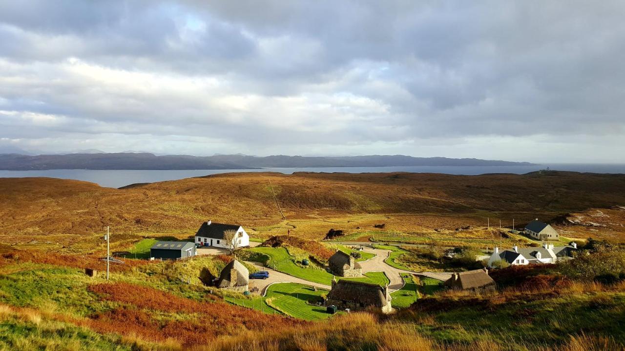 Tigh Lachie, Mary'S Thatched Cottages, Elgol, Isle Of Skye Exterior foto